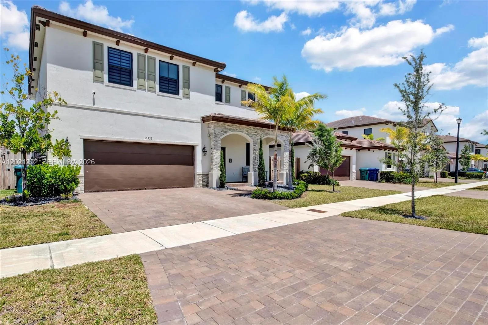 10333 SW 232nd St, Cutler Bay FL 33190