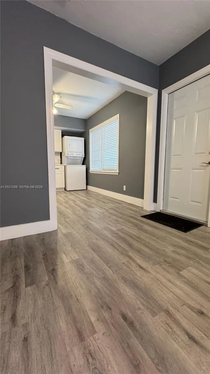 820 SE 12th St # 1, Fort Lauderdale FL 33316