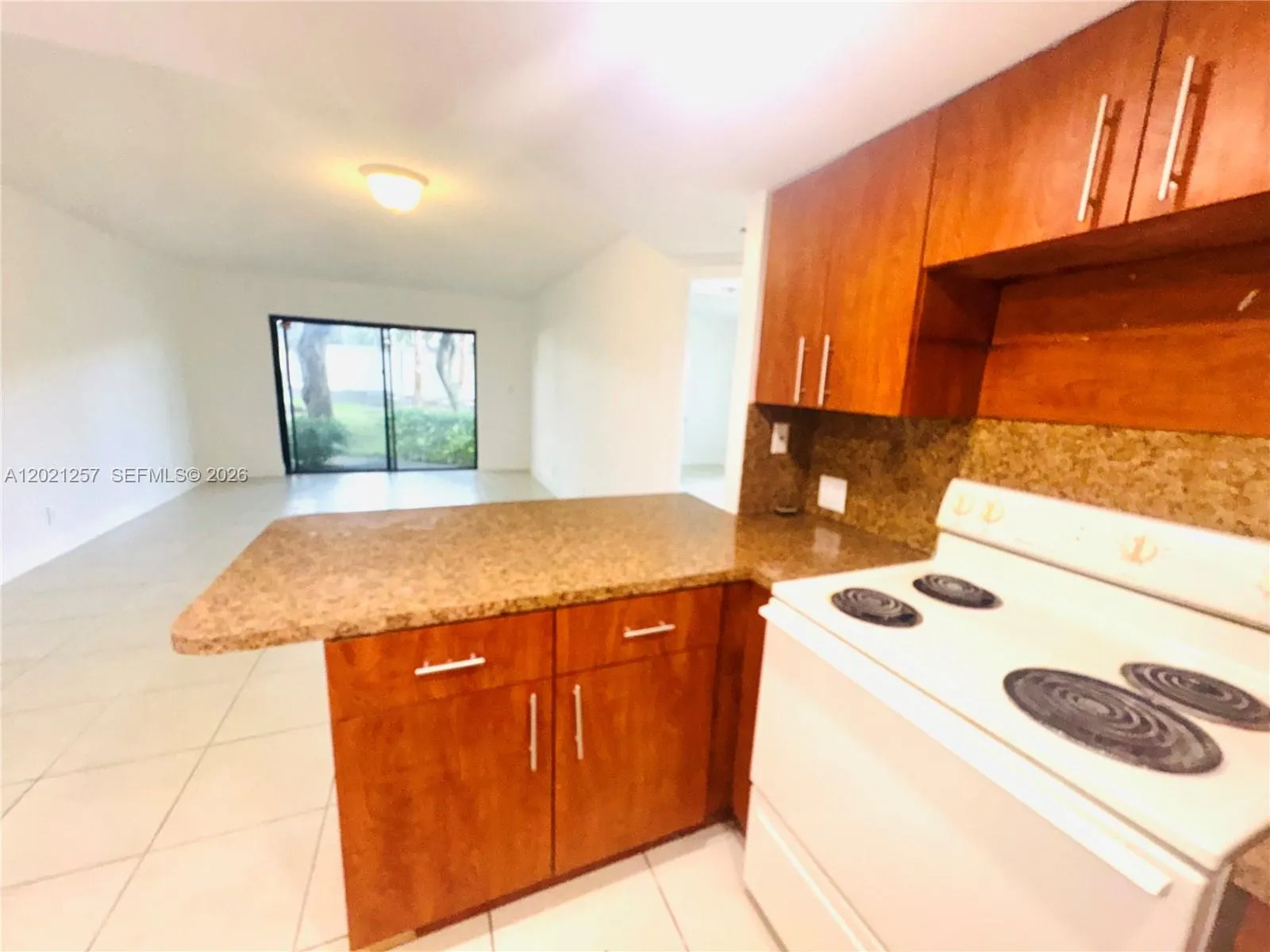 8290 Lake Dr # 130, Doral FL 33166
