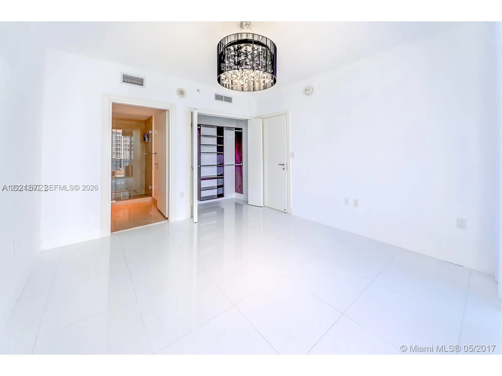 200 Biscayne Boulevard Way # 3404, Miami FL 33131