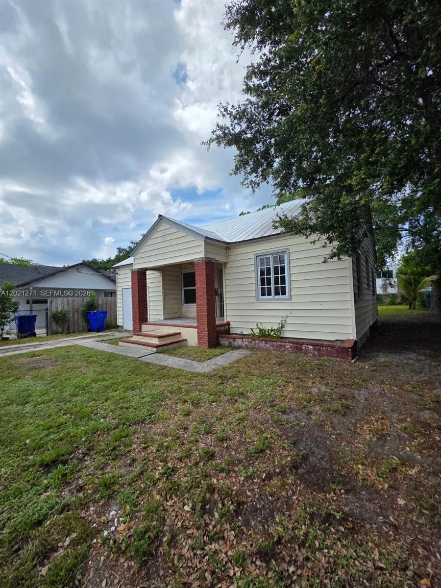 315 NW 53rd St # 0, Miami FL 33127