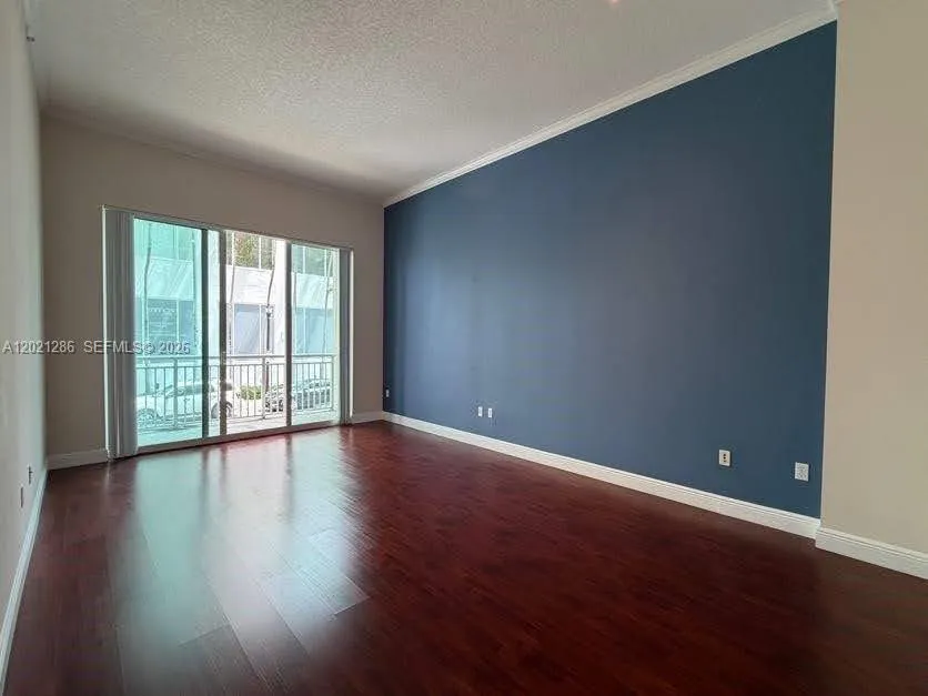 2000 N Bayshore Dr # 126, Miami FL 33137