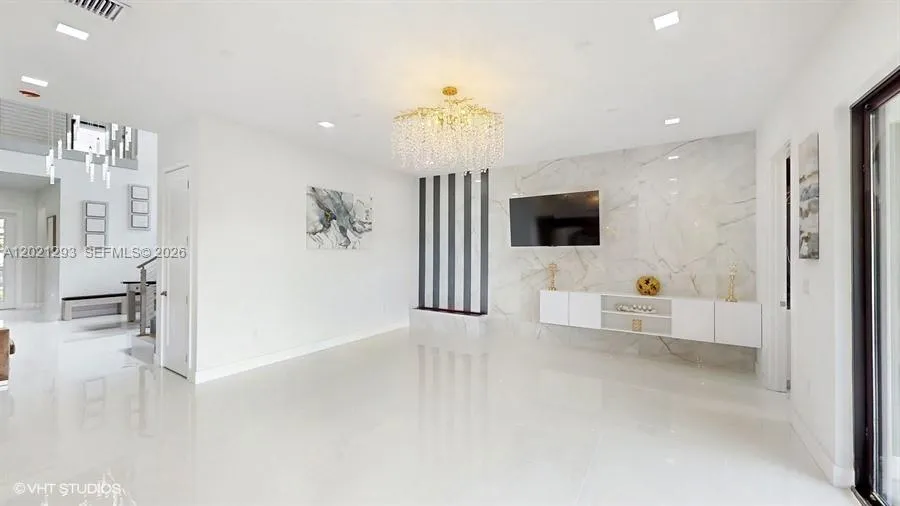 8350 Royal County Down Rd, Boca Raton FL 33434