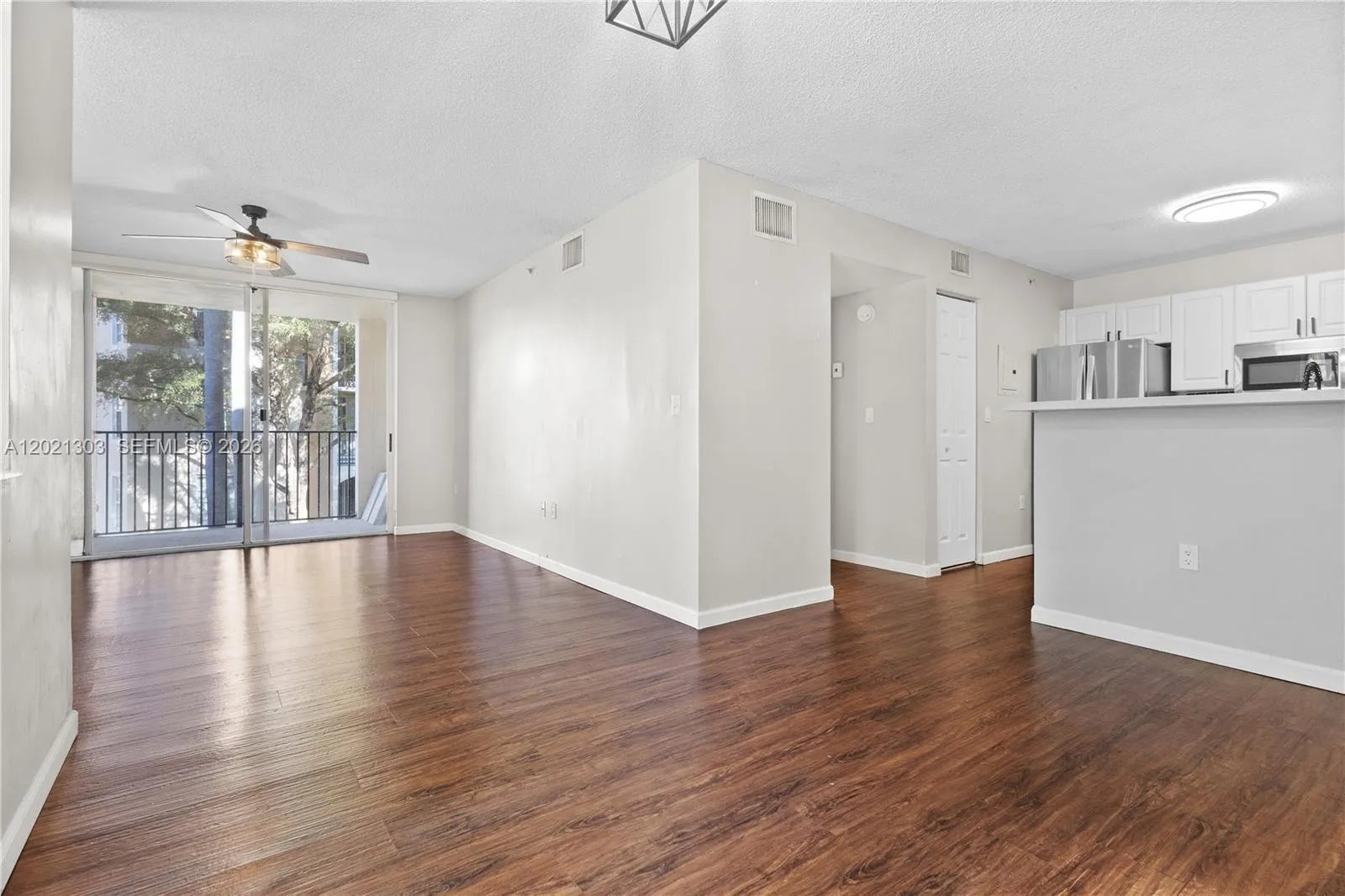 2123 Renaissance Blvd # 201, Miramar FL 33025