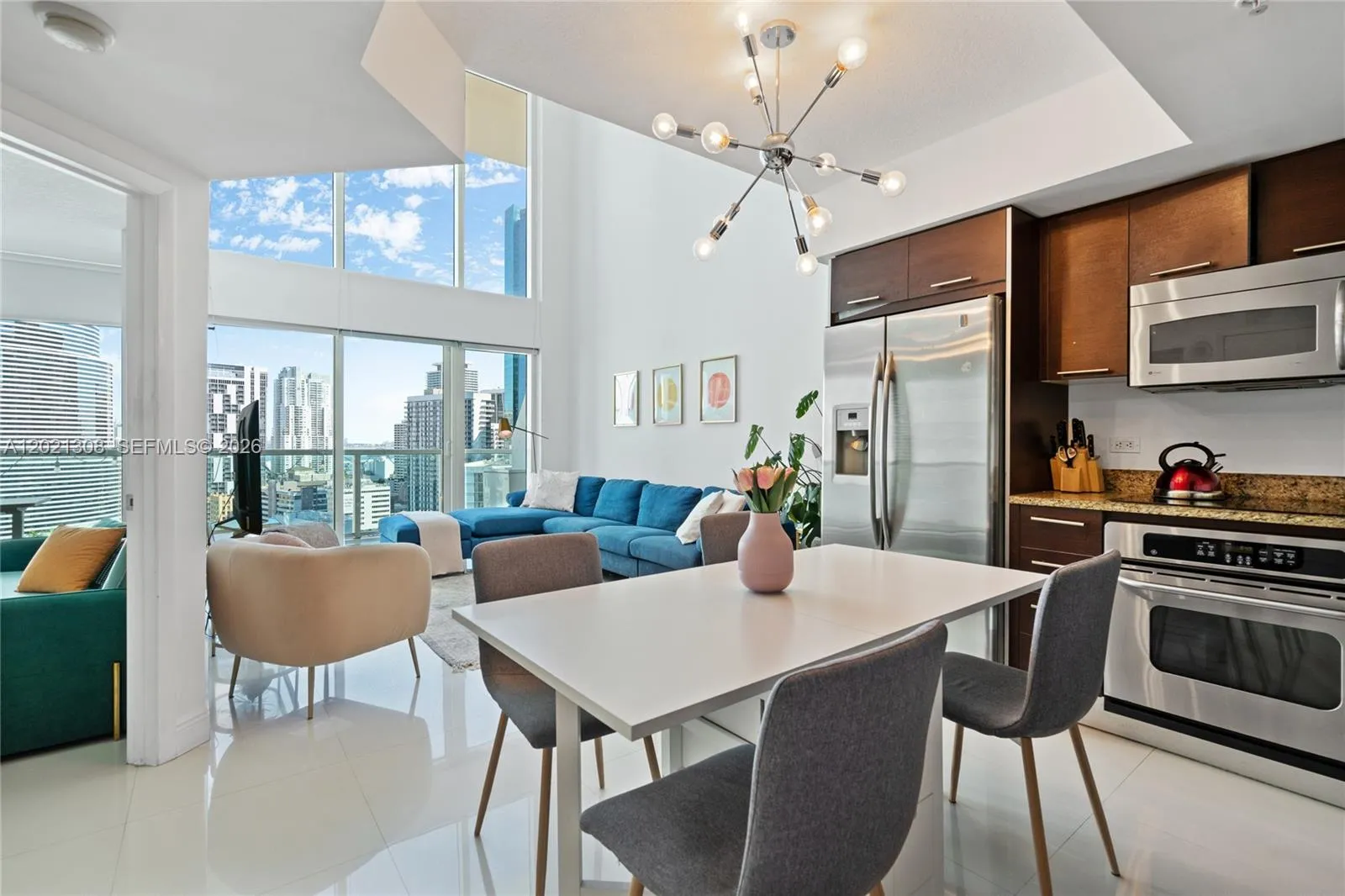 2 bedroom 2 bath for sale at 41 SE 5th St # 1609, Miami FL 33131