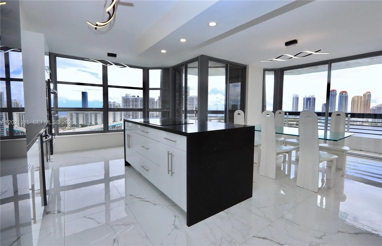 3530 Mystic Pointe Dr # 2510, Aventura FL 33180