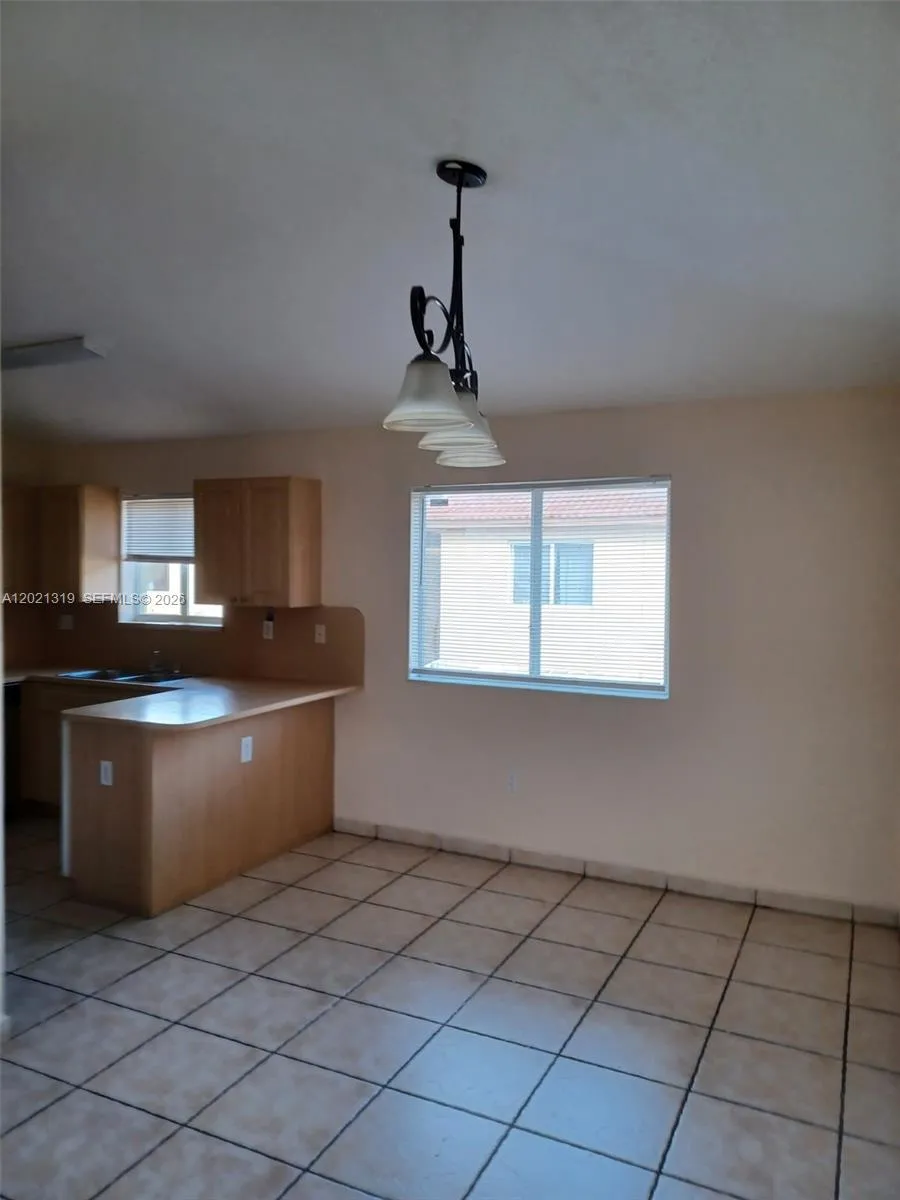 17316 NW 74th Ave # 202, Hialeah FL 33015