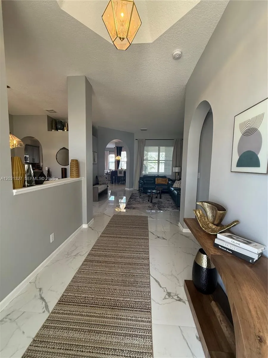 5711 NW Zenith Dr, Port St. Lucie FL 34986