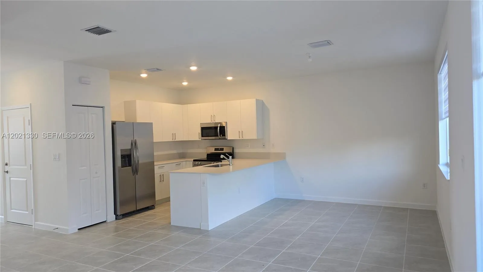 713 SE 13th St Cir, Homestead FL 33034