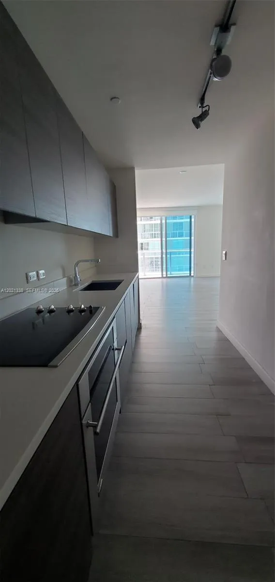 1100 S MIAMI AV # 1705, Miami FL 33130