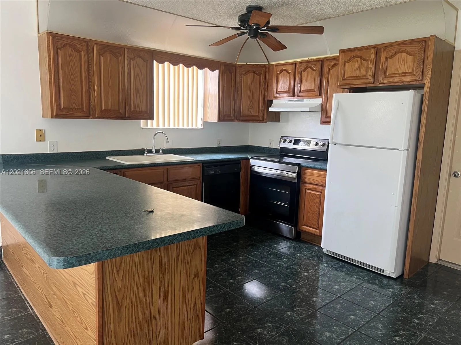 5324 Flagler St, Hollywood FL 33021