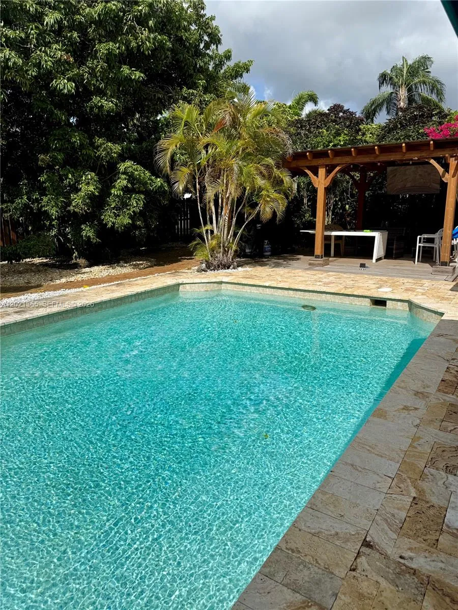 5170 SW 18th Ct, Plantation FL 33317