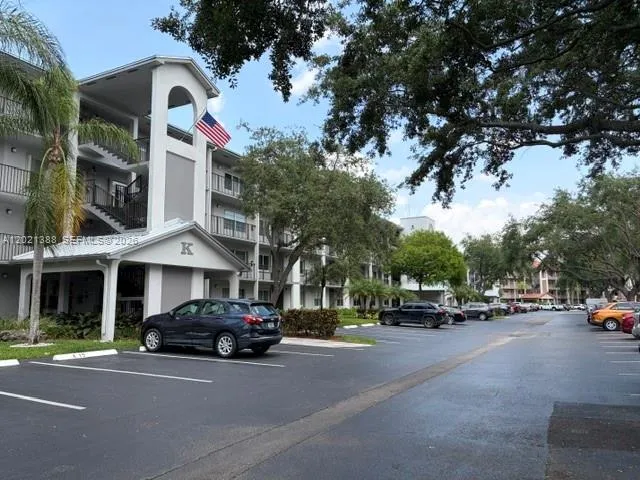 1300 SW 125th Ave # 308K, Pembroke Pines FL 33027