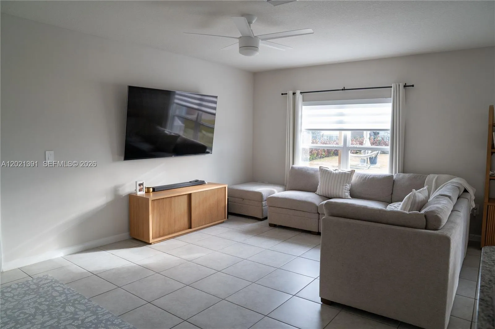 603 Lychee Ln, Fort Pierce FL 34981
