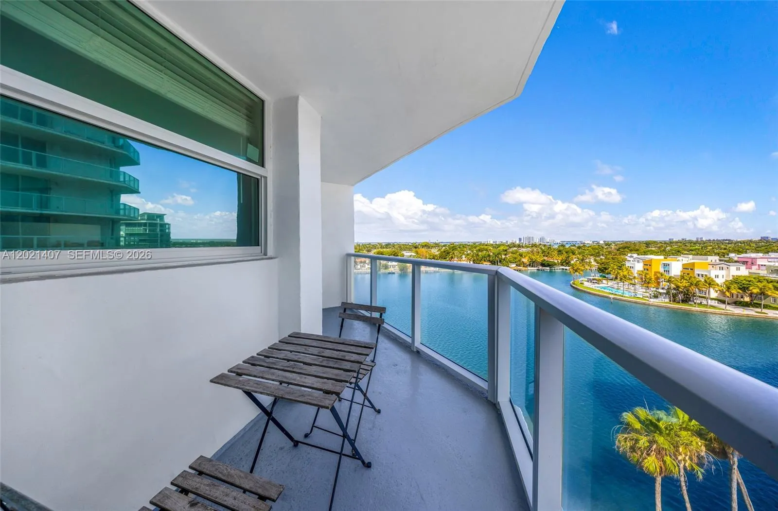 5880 Collins Ave # 1007, Miami Beach FL 33140