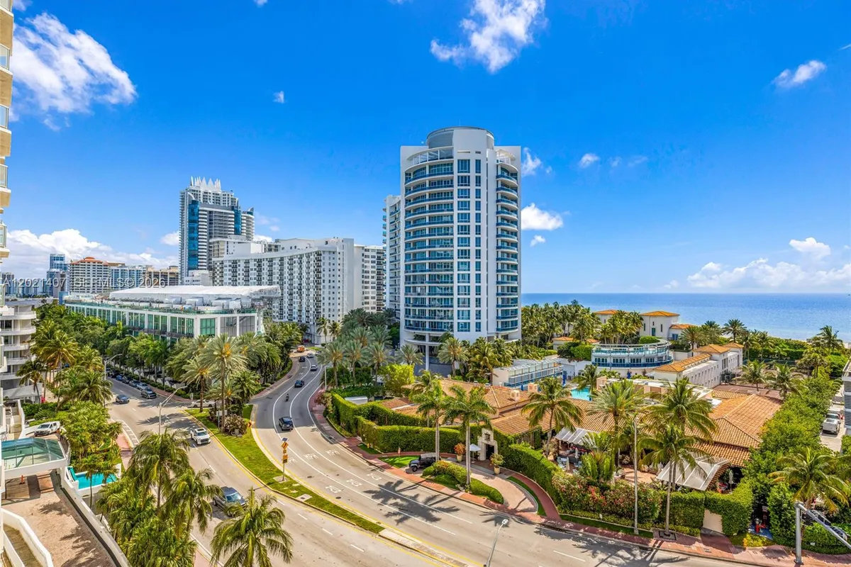5880 Collins Ave # 1007, Miami Beach FL 33140