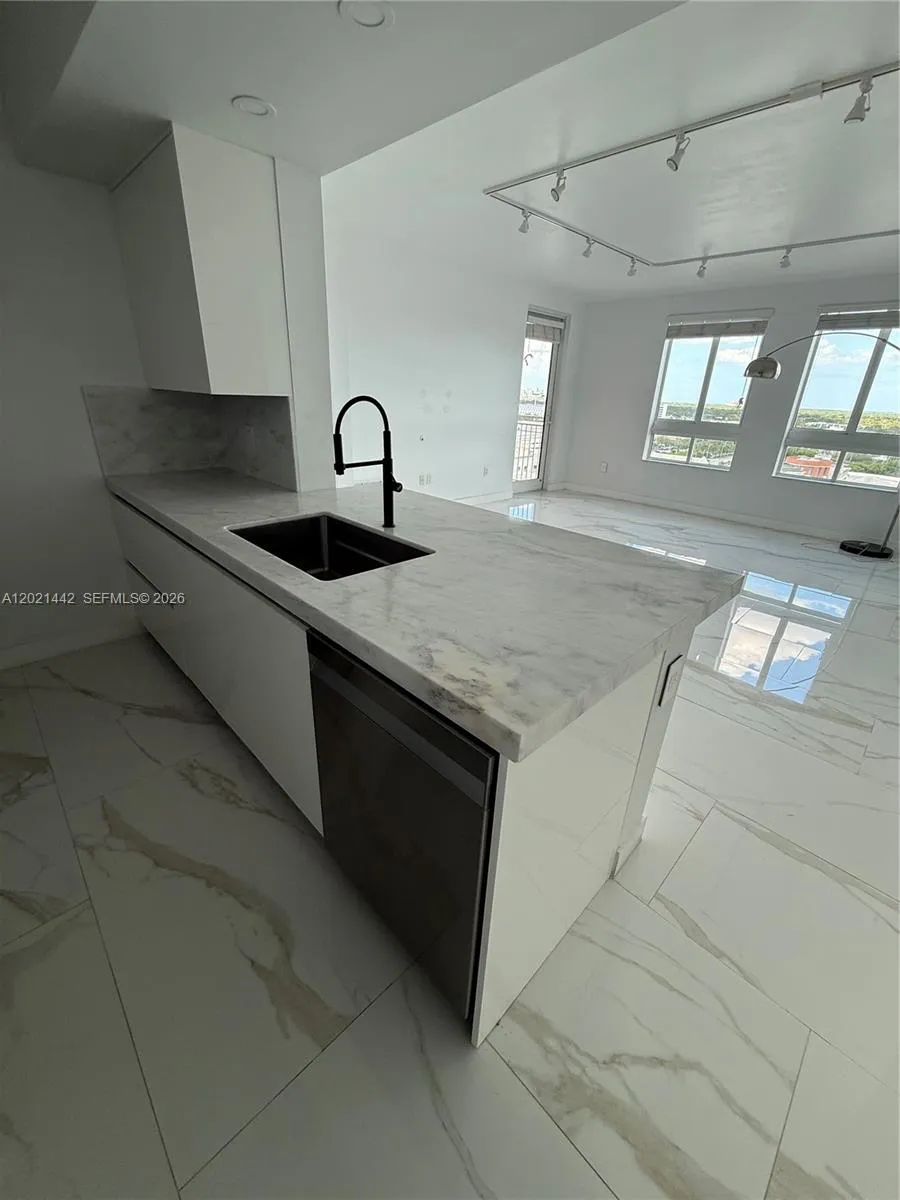 7350 SW 89th St # 1602S, Miami FL 33156