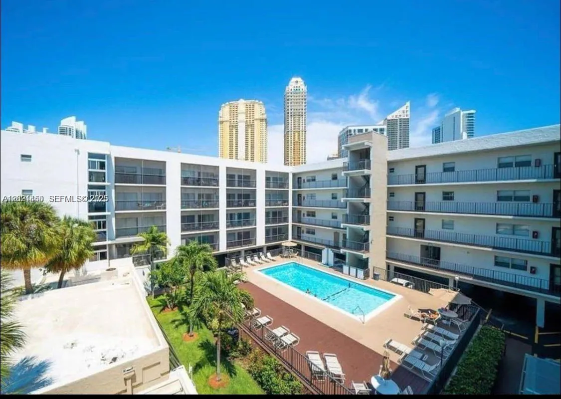 201 178th Dr # 332, Sunny Isles Beach FL 33160