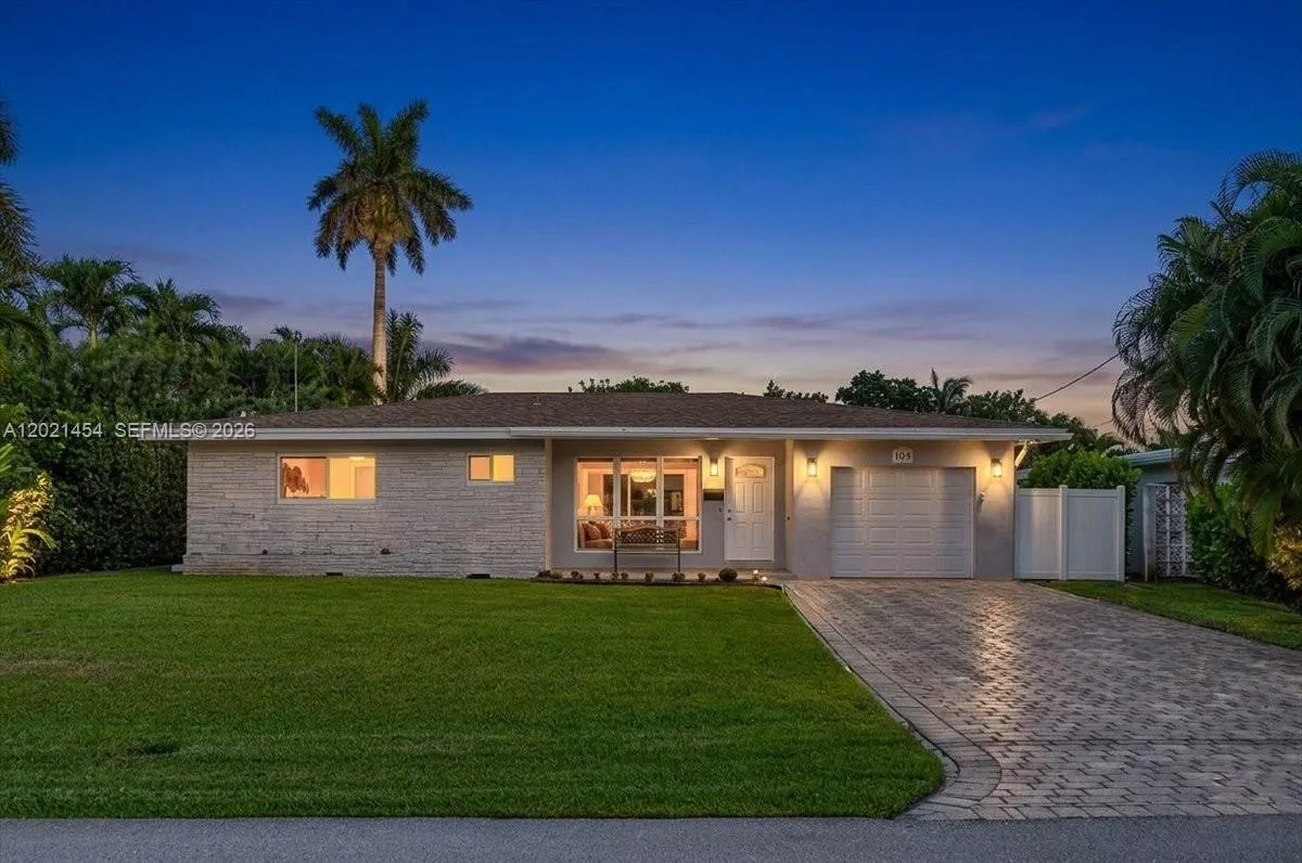 164 NE 30th St, Wilton Manors FL 33334