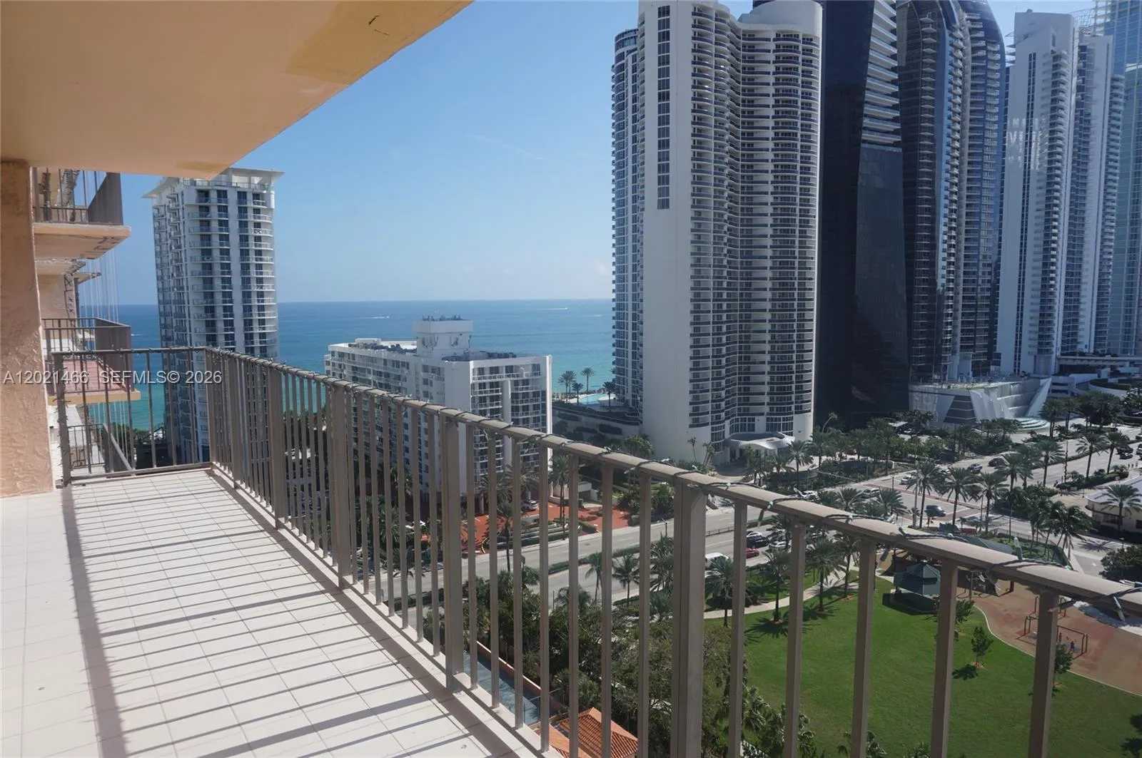 210 174th St # 1904, Sunny Isles Beach FL 33160