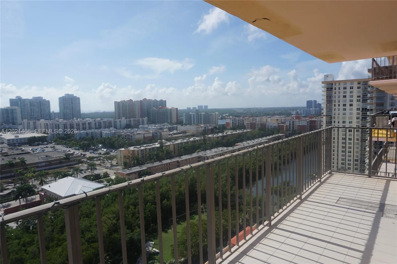 210 174th St # 1904, Sunny Isles Beach FL 33160
