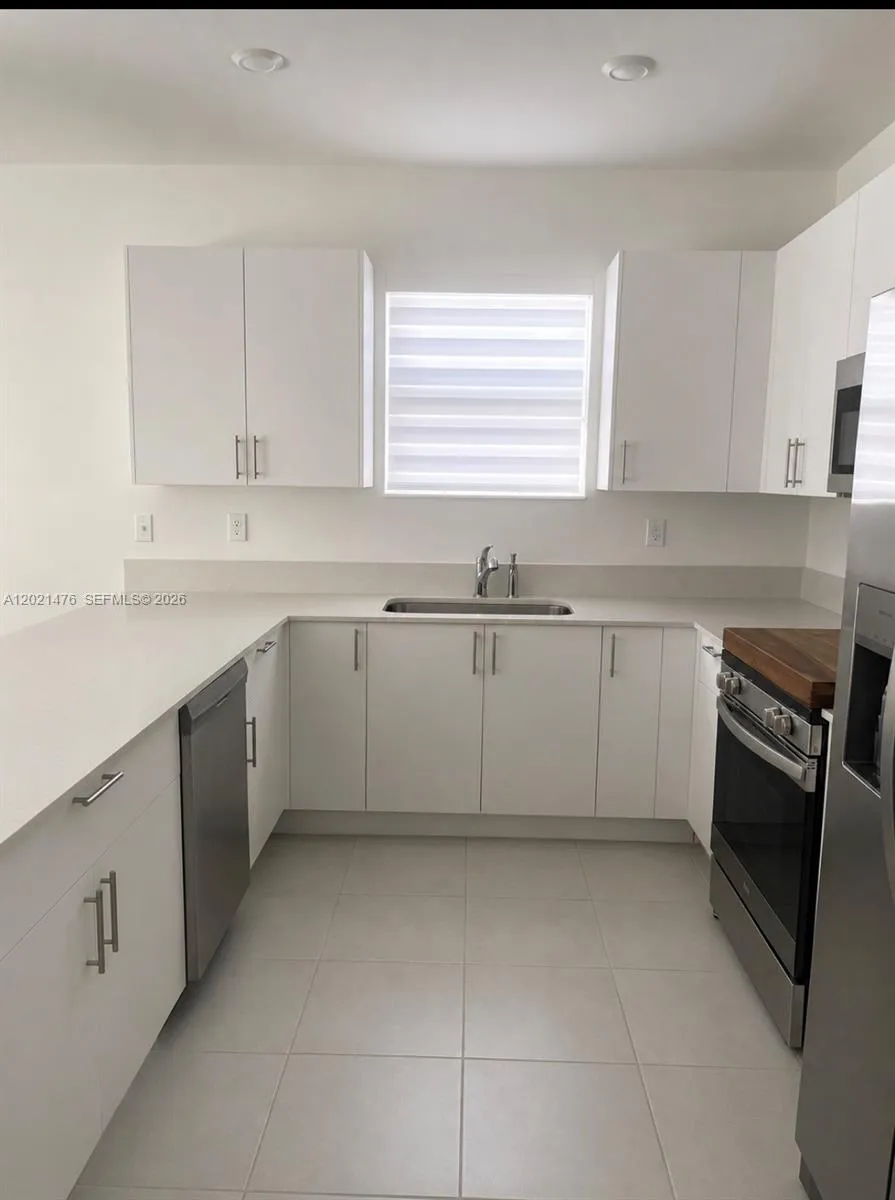 14884 SW 162nd St, Miami FL 33187