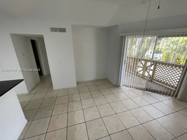 4783 Via Palm Lks # 117, West Palm Beach FL 33417