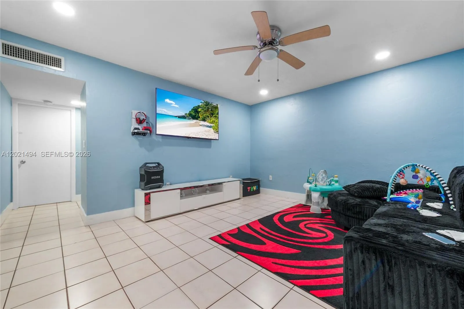 4655 Palm Ave # 332, Hialeah FL 33012