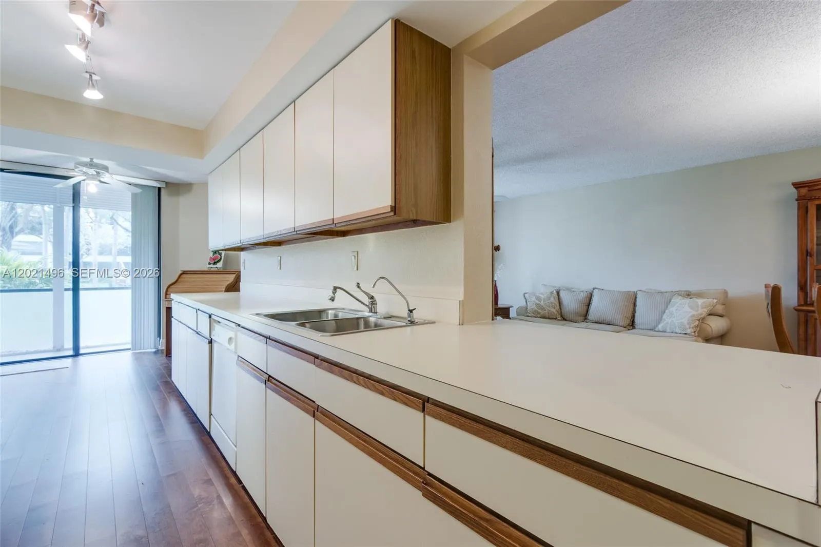 1420 Sheridan St # 3H, Hollywood FL 33020