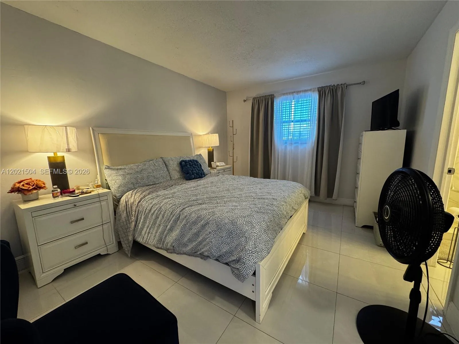 8145 NW 7th St # 112, Miami FL 33126