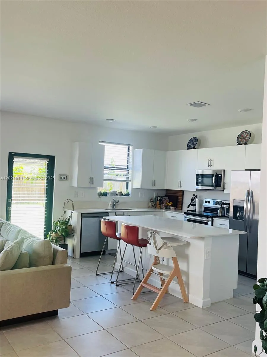 11942 SW 239th St, Homestead FL 33032