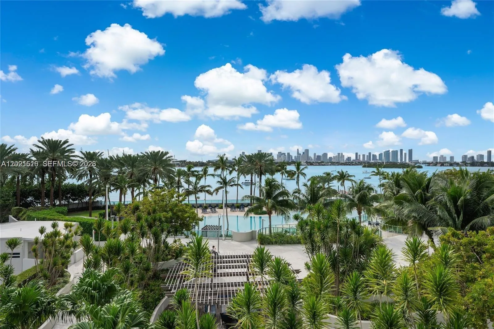1500 Bay Rd # 416S, Miami Beach FL 33139