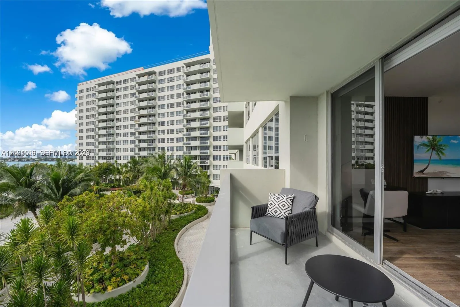 1500 Bay Rd # 416S, Miami Beach FL 33139