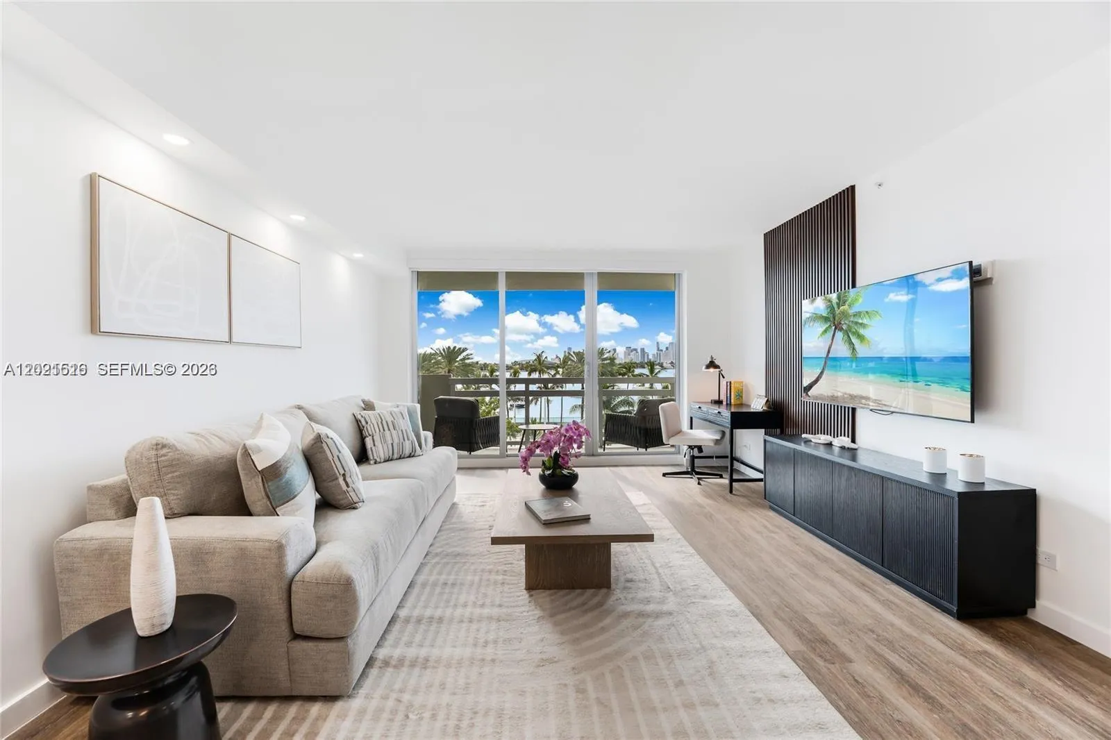1500 Bay Rd # 416S, Miami Beach FL 33139