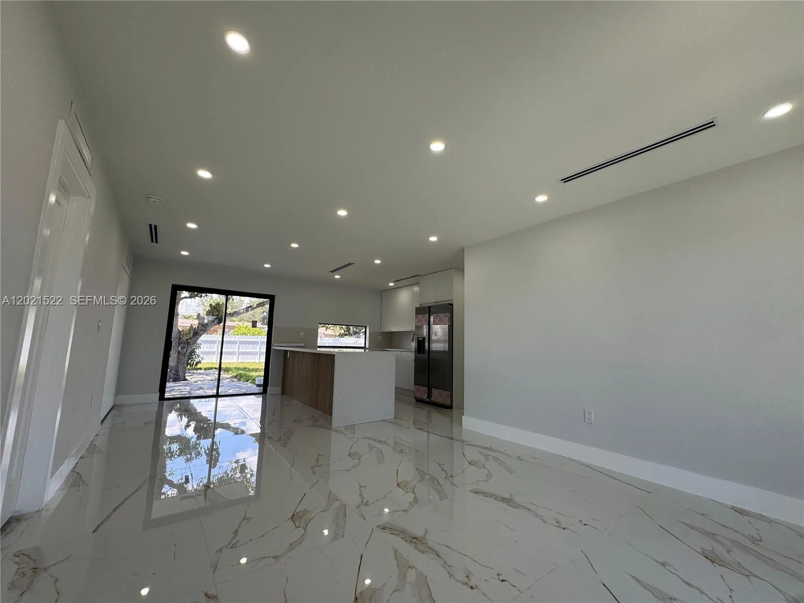 2251 NW 193rd Ter, Miami Gardens FL 33056