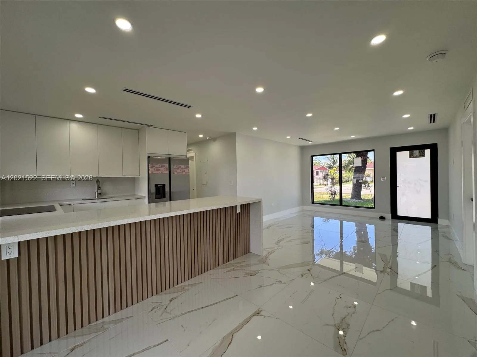 2251 NW 193rd Ter, Miami Gardens FL 33056