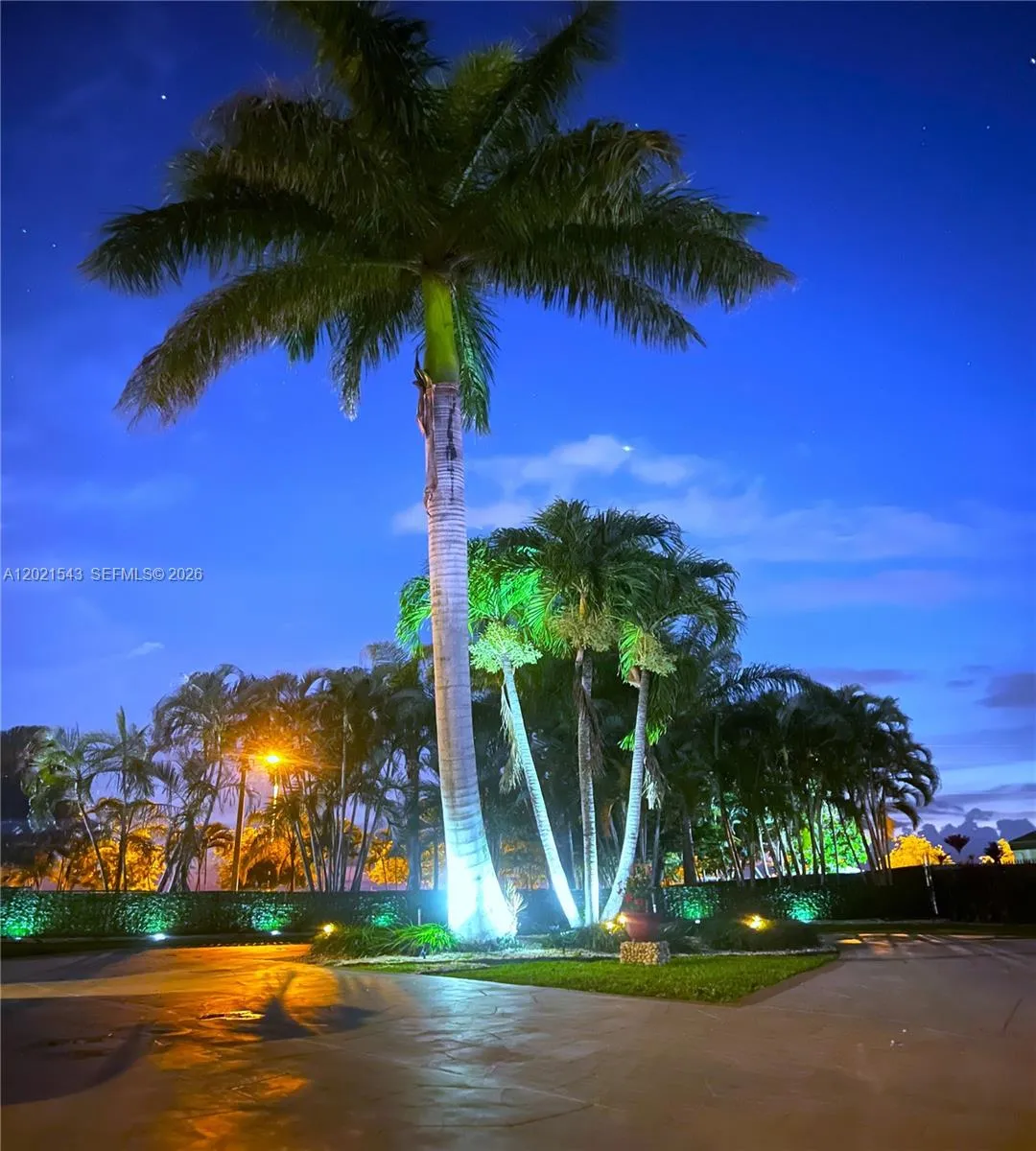 15540 SW 156th Ave, Miami FL 33187