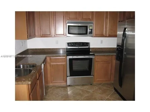 21205 NW 14th Pl # 19, Miami Gardens FL 33169