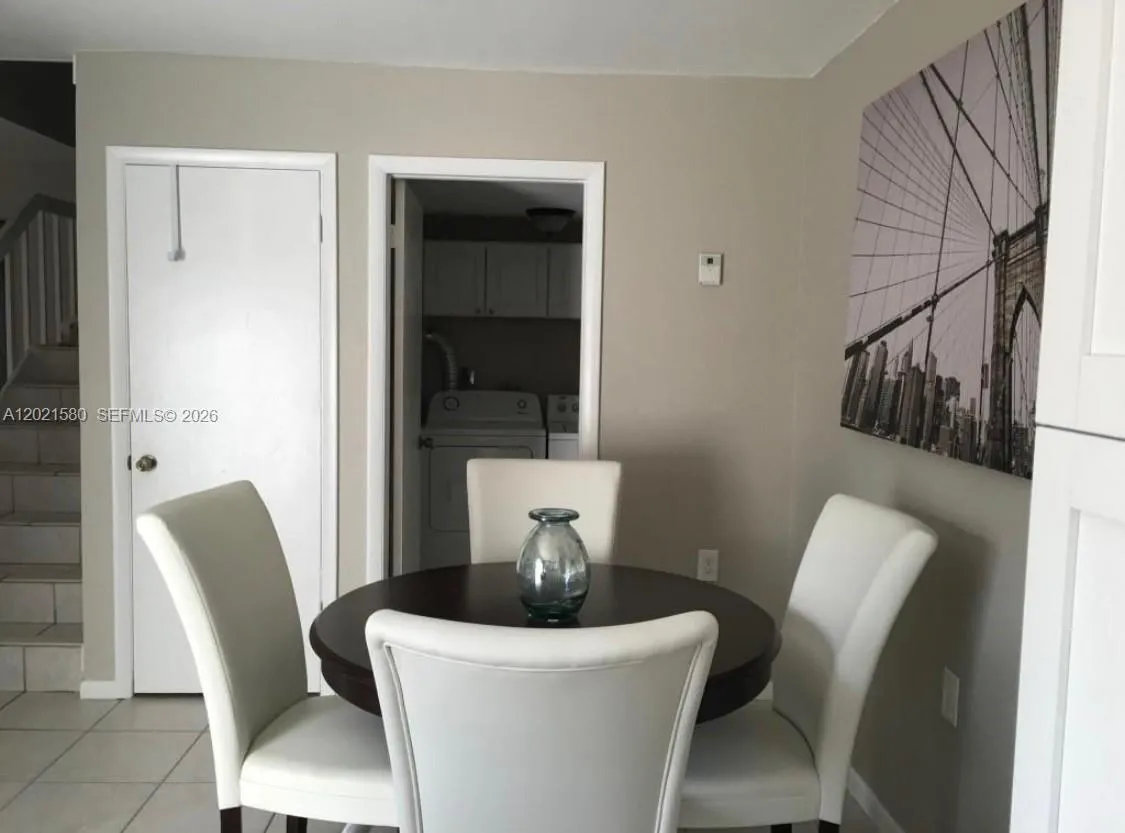 3359 Gardens East Dr # B, Palm Beach Gardens FL 33410