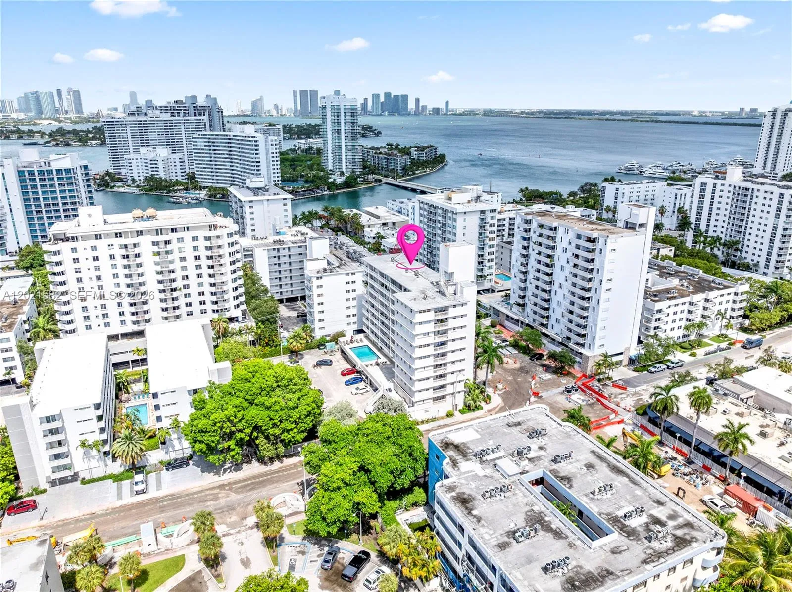 3 bedroom 2 bath for sale at 1300 Lincoln Rd # D204, Miami Beach FL 33139