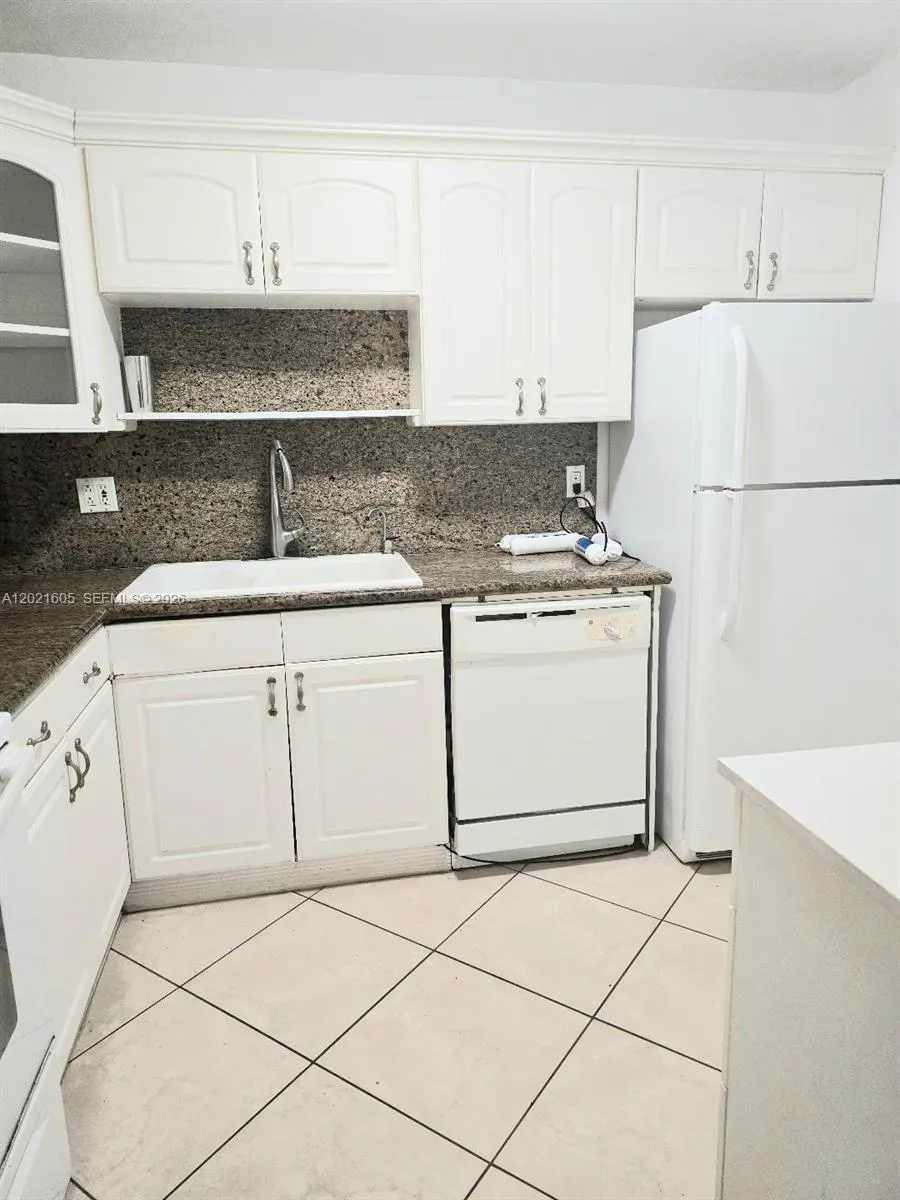 2309 Park Ln # 116, Hollywood FL 33021