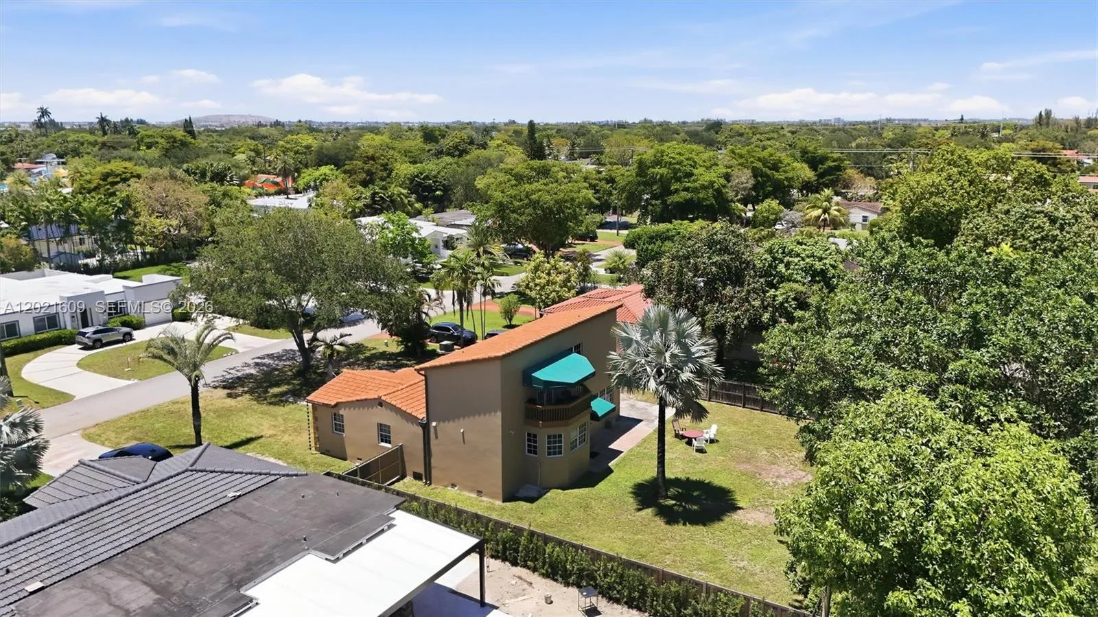 245 Lenape Dr, Miami Springs FL 33166