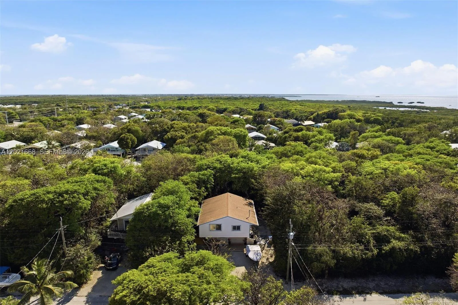 323 Bay View Ave, Key Largo FL 33037