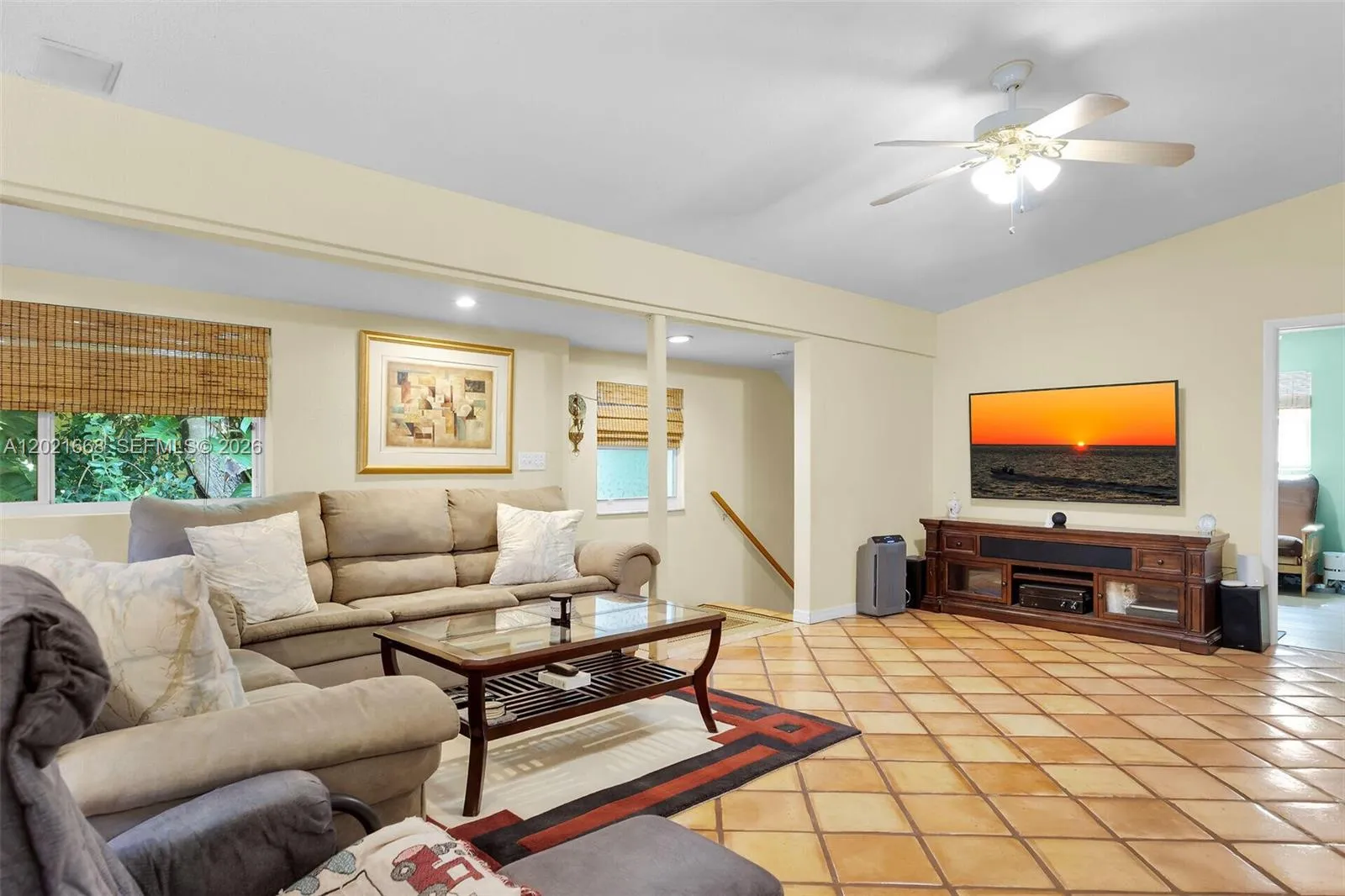 323 Bay View Ave, Key Largo FL 33037