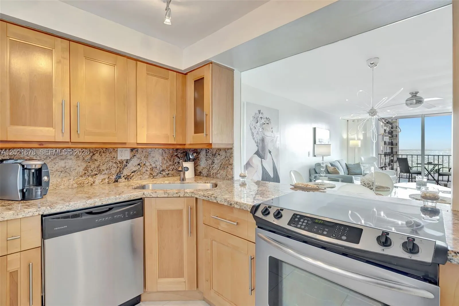 1400 S Ocean Dr # 1001, Hollywood FL 33019