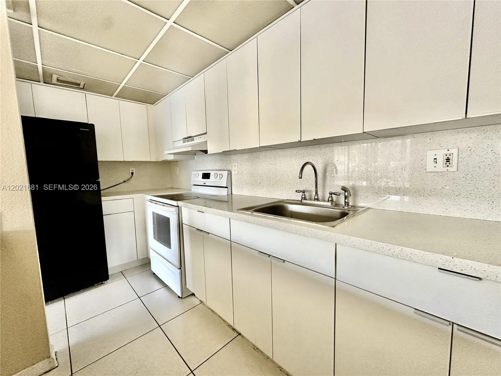 17650 NW 68th Ave # A2005, Hialeah FL 33015