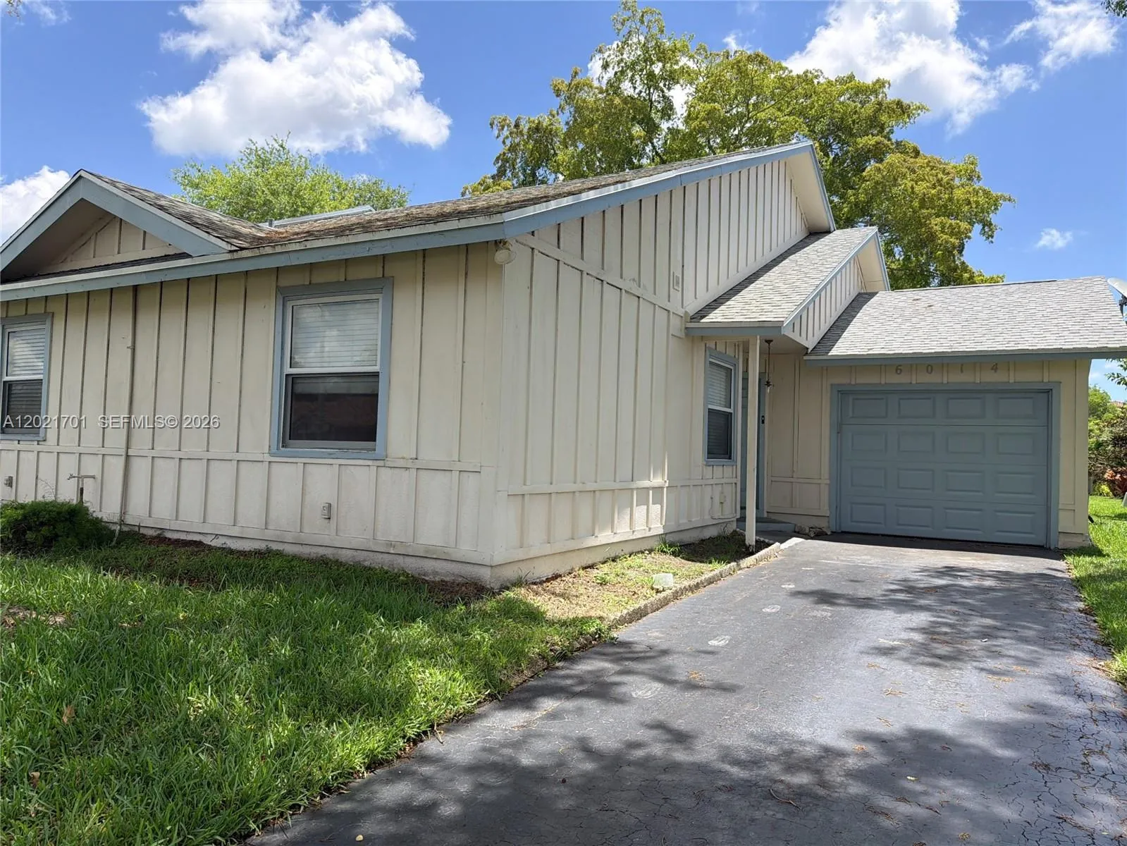 3 bedroom 2 bath for sale at 6014 NW 78th Way, Tamarac FL 33321