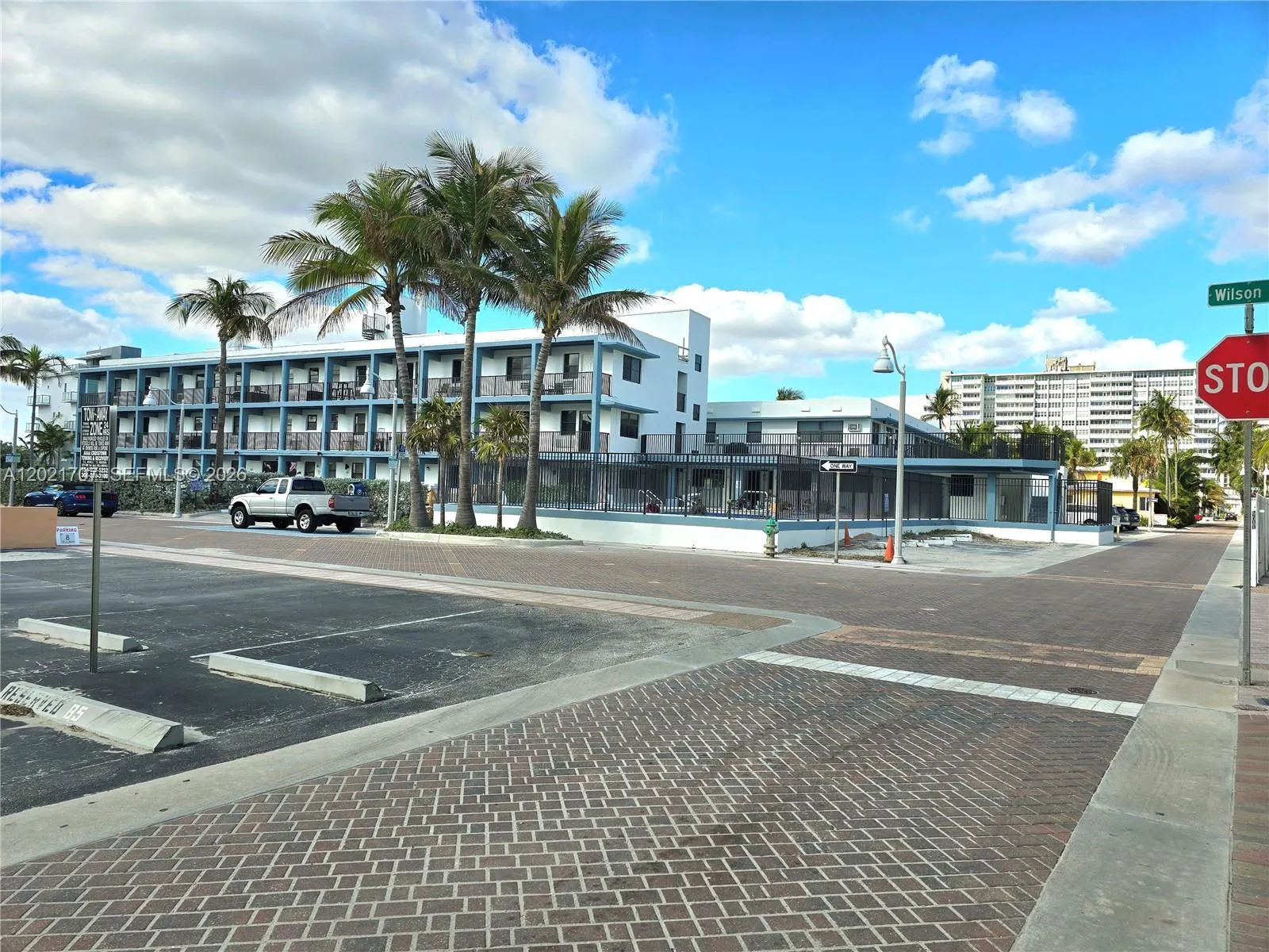 322 Harding St # B101, Hollywood FL 33019