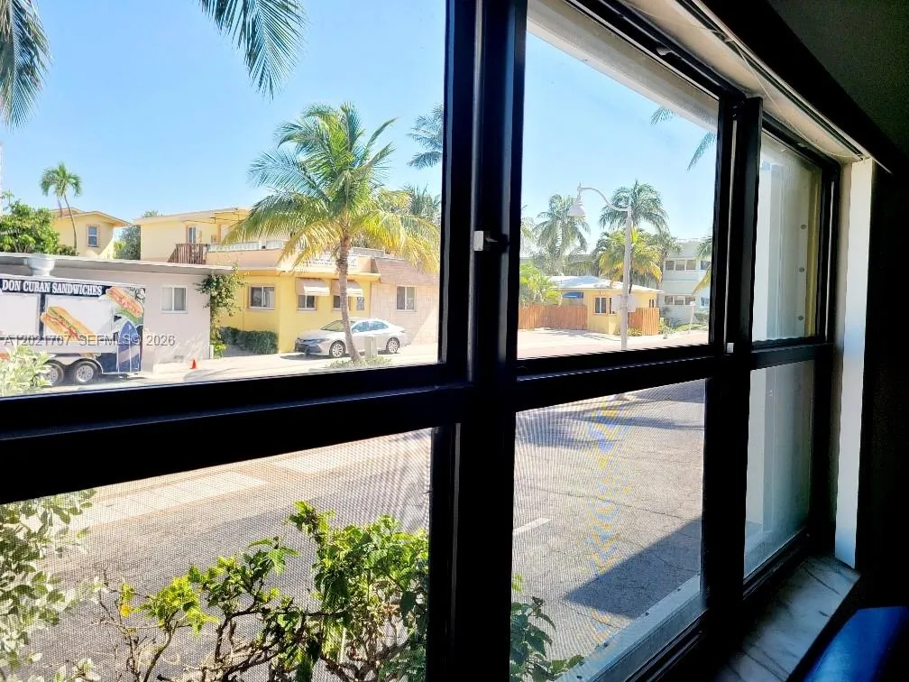 322 Harding St # B101, Hollywood FL 33019