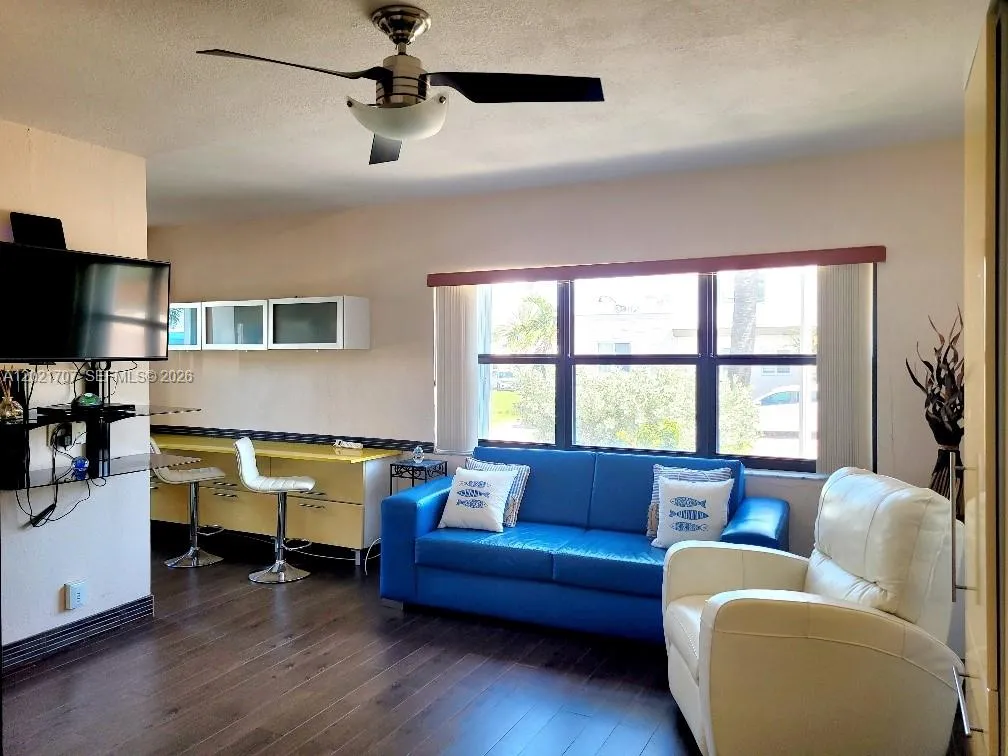 322 Harding St # B101, Hollywood FL 33019